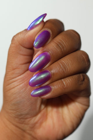 Image provided for Bee's Knees by a paid swatcher featuring the nail polish " Sea Hag Summer "