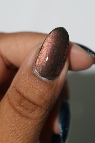 Image provided for Bee's Knees by a paid swatcher featuring the nail polish " Circle with Me "