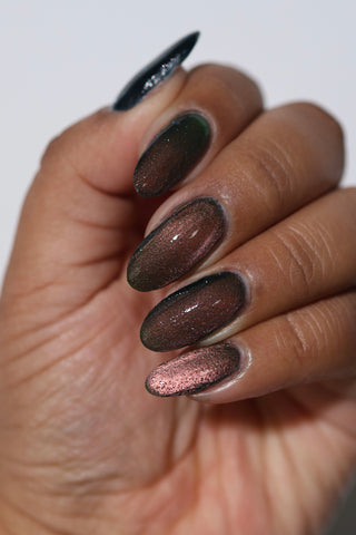 Image provided for Bee's Knees by a paid swatcher featuring the nail polish " Circle with Me "