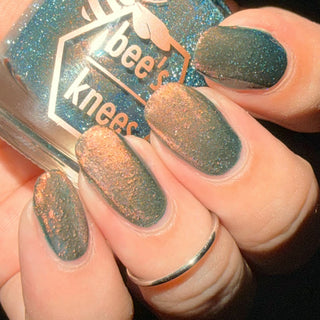 Image provided for Bee's Knees by a paid swatcher featuring the nail polish " Circle with Me "