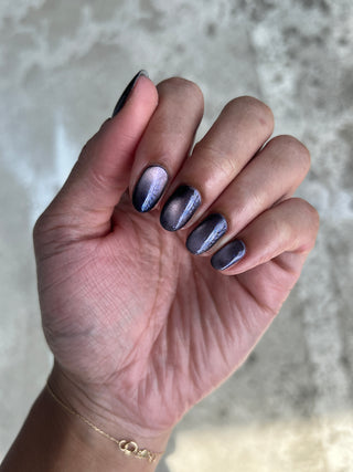 Image provided for Bee's Knees by a paid swatcher featuring the nail polish " Knight, Knave, Optimist "