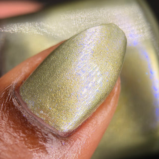 Image provided for Bee's Knees by a paid swatcher featuring the nail polish " There is Nothing But Stone "