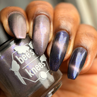 Image provided for Bee's Knees by a paid swatcher featuring the nail polish " Knight, Knave, Optimist "