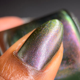 Image provided for Bee's Knees by a paid swatcher featuring the nail polish " Sprites "