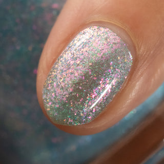 Image provided for Bee's Knees by a paid swatcher featuring the nail polish " Heartbreak "