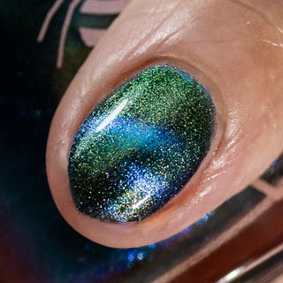 Image provided for Bee's Knees by a paid swatcher featuring the nail polish " The Pond Spirit "