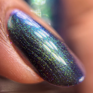 Image provided for Bee's Knees by a paid swatcher featuring the nail polish " An Insane F🦑cking Tentacle Sanctuary "