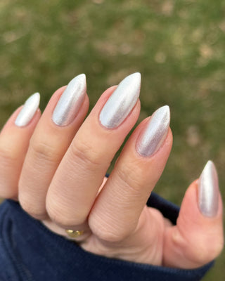 Image provided for Bee's Knees by a paid swatcher featuring the nail polish " Maman "