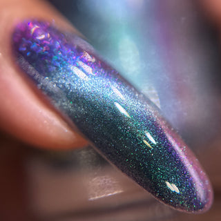 Image provided for Bee's Knees by a paid swatcher featuring the nail polish " Outplayed "