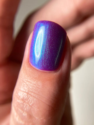 Image provided for Bee's Knees by a paid swatcher featuring the nail polish " Sea Hag Summer "