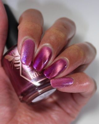 Image provided for Bee's Knees by a paid swatcher featuring the nail polish " The Sharper the Teeth "
