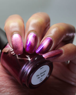Image provided for Bee's Knees by a paid swatcher featuring the nail polish " The Sharper the Teeth "