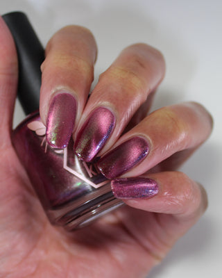 Image provided for Bee's Knees by a paid swatcher featuring the nail polish " Don't Clip my Wings "