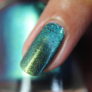 Image provided for Bee's Knees by a paid swatcher featuring the nail polish " The Pond Spirit "