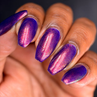 Image provided for Bee's Knees by a paid swatcher featuring the nail polish " The Great Unraveling "