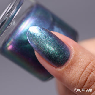 Image provided for Bee's Knees by a paid swatcher featuring the nail polish " Outplayed "