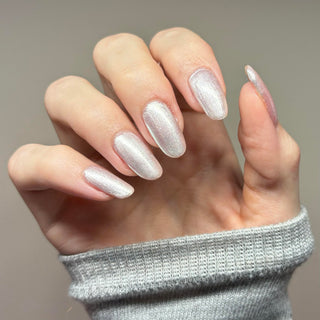 Image provided for Bee's Knees by a paid swatcher featuring the nail polish " Maman "