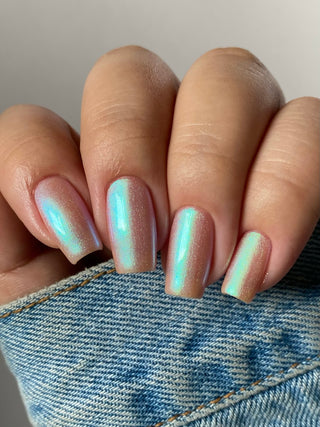 Image provided for Bee's Knees by a paid swatcher featuring the nail polish " Infinite Endings "
