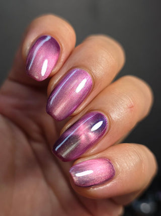 Image provided for Bee's Knees by a paid swatcher featuring the nail polish " Don't Clip my Wings "