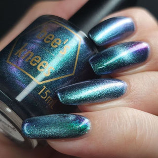 Image provided for Bee's Knees by a paid swatcher featuring the nail polish " Outplayed "