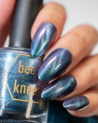 Image provided for Bee's Knees by a paid swatcher featuring the nail polish " Outplayed "