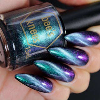 Image provided for Bee's Knees by a paid swatcher featuring the nail polish " Outplayed "