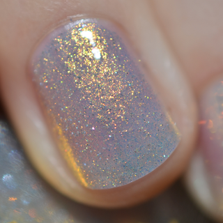 Image provided for Bee's Knees by a paid swatcher featuring the nail polish " Lemon "