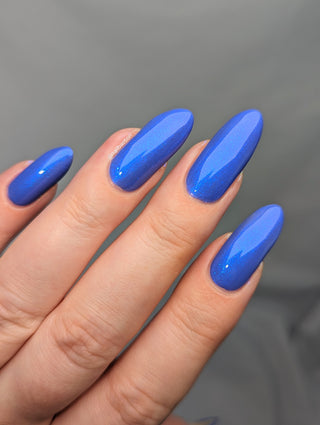 Image provided for Bee's Knees by a paid swatcher featuring the nail polish " Let's See the Stars "
