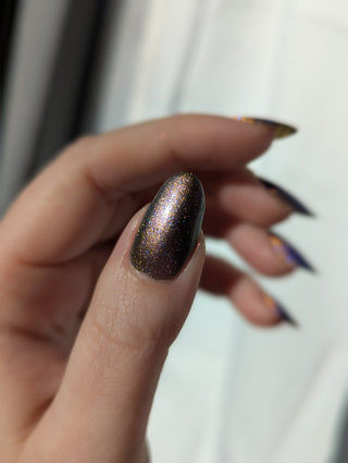 Image provided for Bee's Knees by a paid swatcher featuring the nail polish " It Doesn't Know Any Better, But You Do "