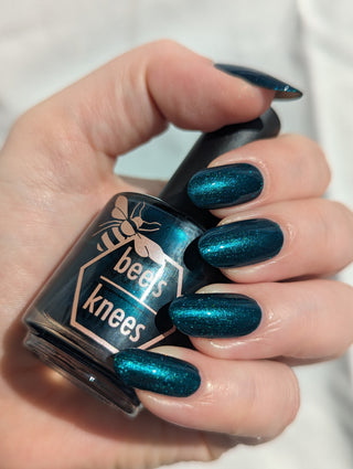 Image provided for Bee's Knees by a paid swatcher featuring the nail polish " Entirely Bewitching but so Odd "