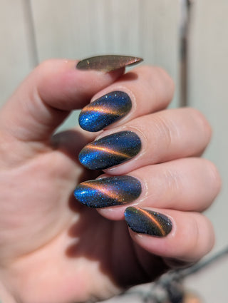 Image provided for Bee's Knees by a paid swatcher featuring the nail polish " Tether "
