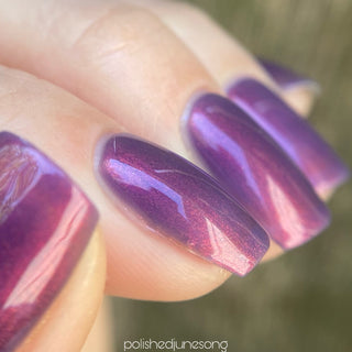 Image provided for Bee's Knees by a paid swatcher featuring the nail polish " Reckless "