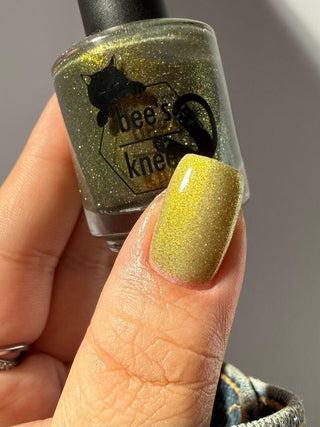 Image provided for Bee's Knees by a paid swatcher featuring the nail polish " Lord Percival the Second "