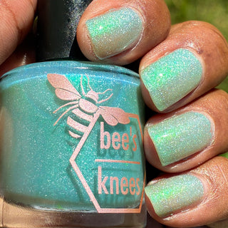 Image provided for Bee's Knees by a paid swatcher featuring the nail polish " Seafoam in my Blood "
