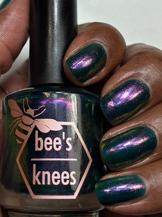 Image provided for Bee's Knees by a paid swatcher featuring the nail polish " Siren Song "