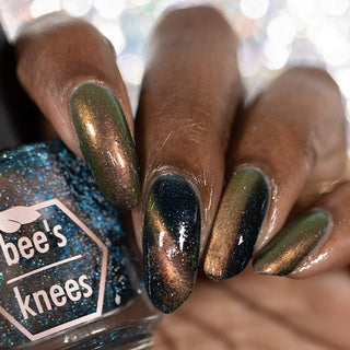 Image provided for Bee's Knees by a paid swatcher featuring the nail polish " Circle with Me "