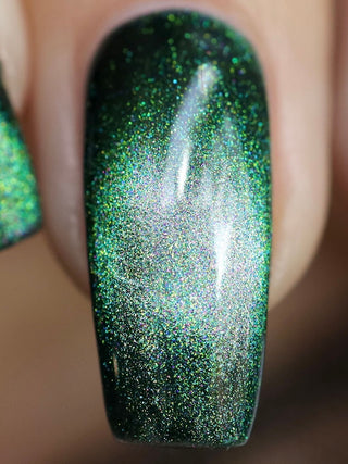Image provided for Bee's Knees by a paid swatcher featuring the nail polish " Midnight Yoga and Seaweed "