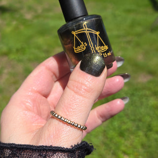 Image provided for Bee's Knees by a paid swatcher featuring the nail polish " Thank You for Choosing Me "