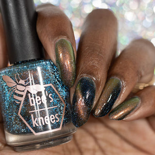 Image provided for Bee's Knees by a paid swatcher featuring the nail polish " Circle with Me "
