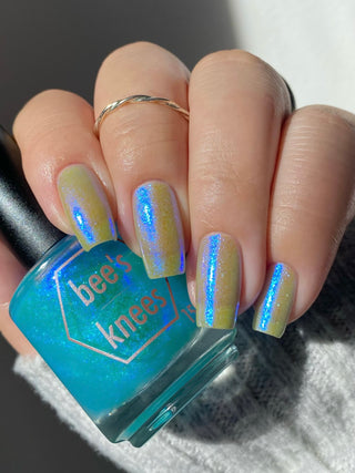 Image provided for Bee's Knees by a paid swatcher featuring the nail polish " Youth "