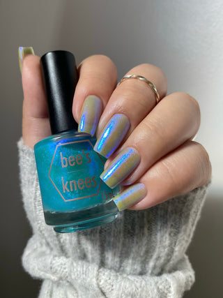 Image provided for Bee's Knees by a paid swatcher featuring the nail polish " Youth "