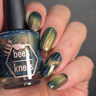 Image provided for Bee's Knees by a paid swatcher featuring the nail polish " Circle with Me "