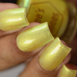 Image provided for Bee's Knees by a paid swatcher featuring the nail polish " Lightweaver "