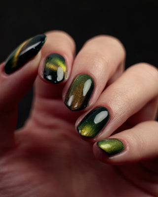 Image provided for Bee's Knees by a paid swatcher featuring the nail polish " Circle with Me "