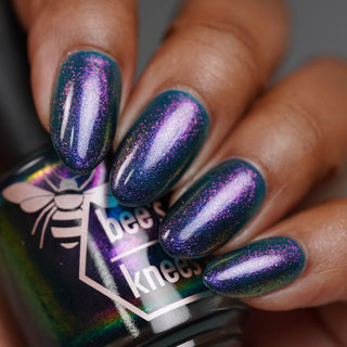 Image provided for Bee's Knees by a paid swatcher featuring the nail polish " Siren Song "