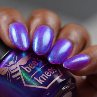 Image provided for Bee's Knees by a paid swatcher featuring the nail polish " Sea Hag Summer "