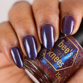 Image provided for Bee's Knees by a paid swatcher featuring the nail polish " Daydreams "