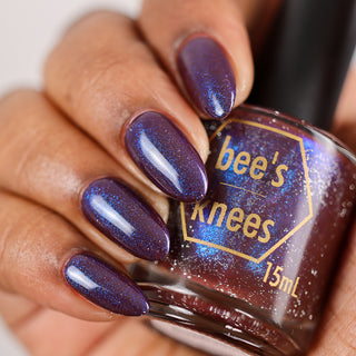 Image provided for Bee's Knees by a paid swatcher featuring the nail polish " Daydreams "