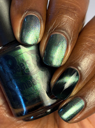 Image provided for Bee's Knees by a paid swatcher featuring the nail polish " Midnight Yoga and Seaweed "