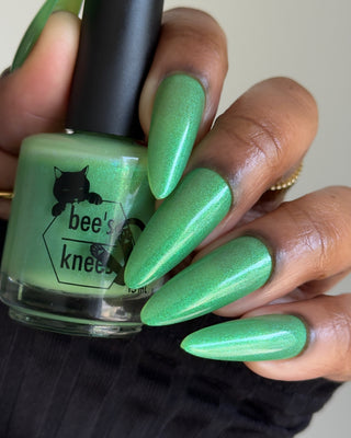 Image provided for Bee's Knees by a paid swatcher featuring the nail polish " I Really Liked Pudding "